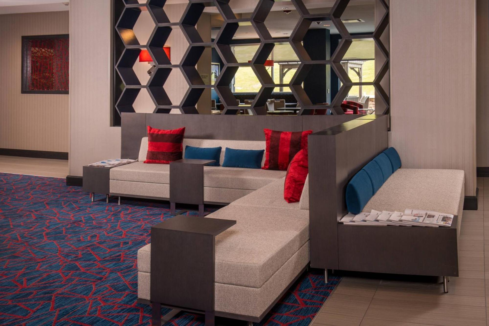 Towneplace Suites By Marriott Altoona Eksteriør bilde